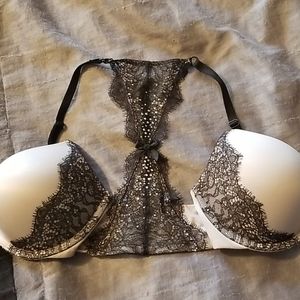 Victoria secret push up bra